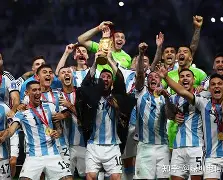 半岛体育-莫兰特隔扣文班亚马视频回放