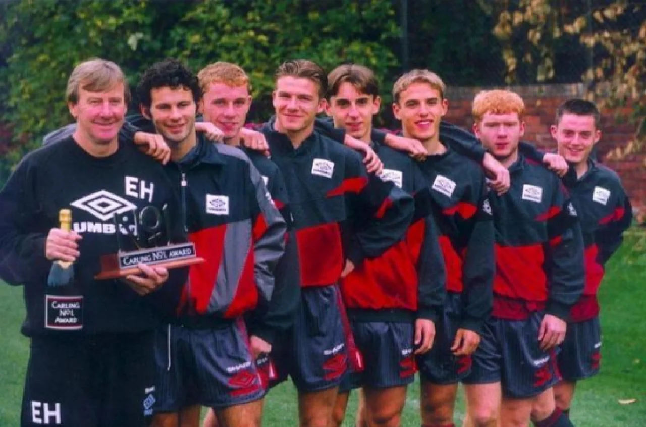 半岛体育官方网站-瓦拉内为什么不上场